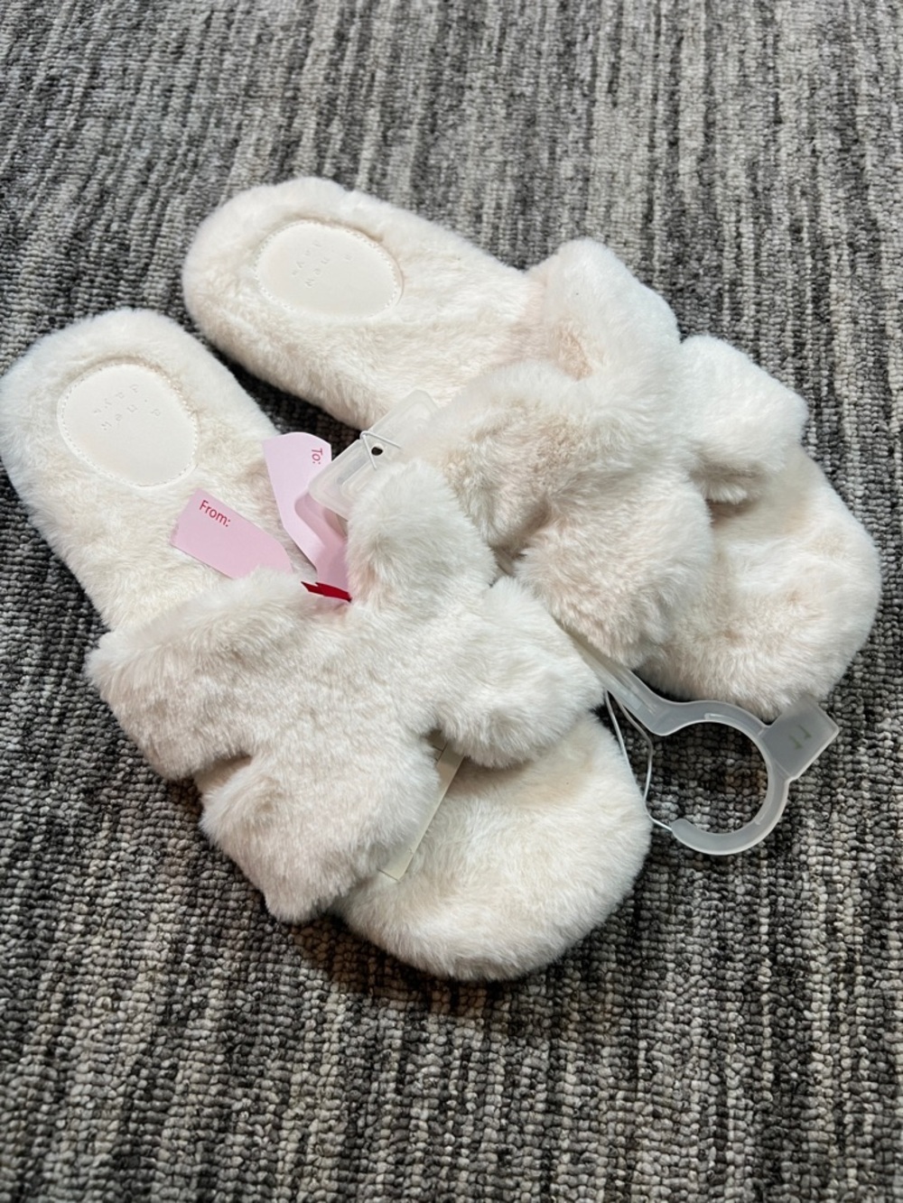 A New Day - Cozy Faux Fur Cream Women's Slide Slippers Size 11